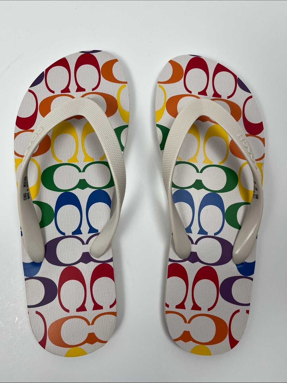 COACH ZAK Pride Signature Rainbow Flip Flops Womens Size 9 Multicolor C1863
